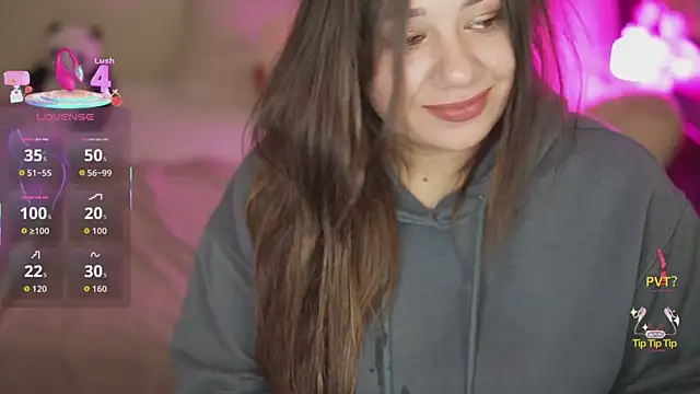 Snapshot of JulietDream chatting on 22, 10, 2025 JulietDream online show from 22, 10, 2025