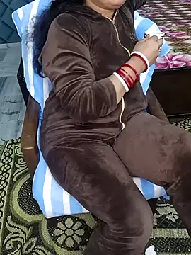 Snapshot of Cute-Raashii chatting on 3, 2, 2025 Cute-Raashii online show from 3, 2, 2025