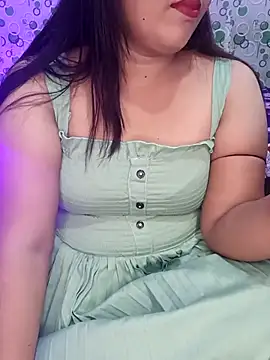 Snapshot of Cute-Raashii chatting on 22, 9, 2025 Cute-Raashii online show from 22, 9, 2025