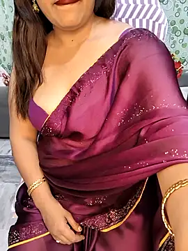 Snapshot of Cute-Raashii chatting on 5, 11, 2025 Cute-Raashii online show from 5, 11, 2025