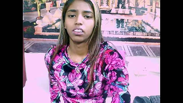 IndianSexySlender online show from 15, 12, 2024