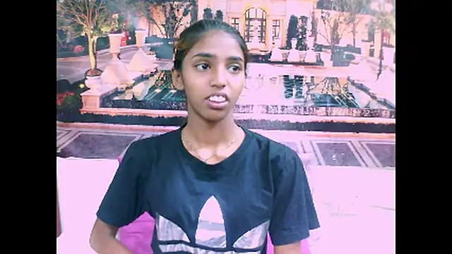 IndianSexySlender online show from 16, 12, 2024