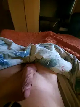 Snapshot of tiscopofortezozza chatting on 16, 2, 2025 tiscopofortezozza online show from 16, 2, 2025