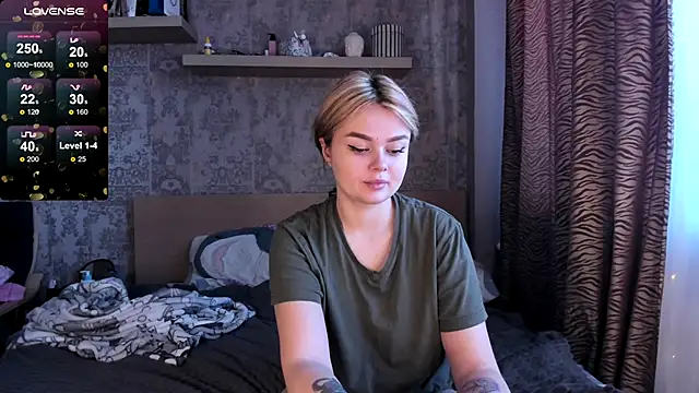 Snapshot of purebeautie13 chatting on 17, 1, 2025 purebeautie13 online show from 17, 1, 2025