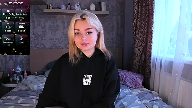 Snapshot of purebeautie13 chatting on 27, 1, 2025 purebeautie13 online show from 27, 1, 2025