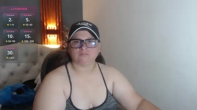 Snapshot of katty_femdom chatting on 2, 5, 2026 katty femdom online show from 2, 5, 2026