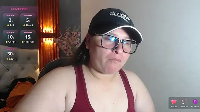 Snapshot of katty_femdom chatting on 15, 5, 2026 katty femdom online show from 15, 5, 2026