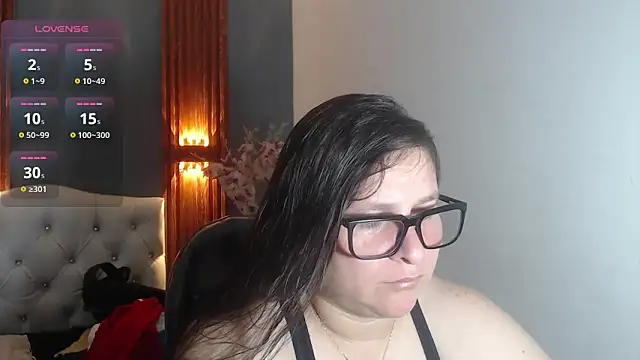 Snapshot of katty_femdom chatting on 19, 5, 2026 katty femdom online show from 19, 5, 2026