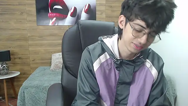 Snapshot of jhoellx chatting on 17, 1, 2025 jhoellx online show from 17, 1, 2025