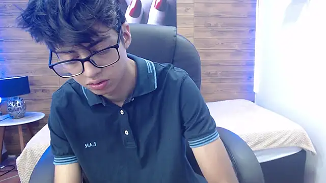 Snapshot of jhoellx chatting on 12, 2, 2025 jhoellx online show from 12, 2, 2025