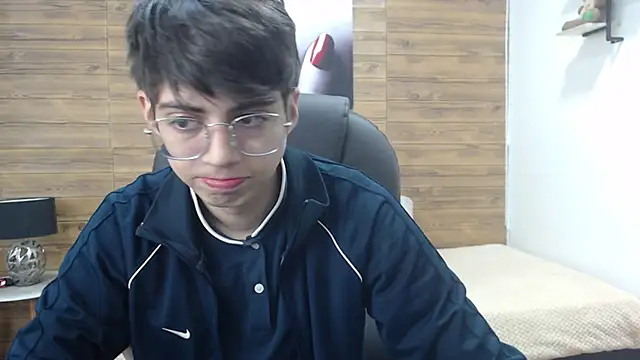 Snapshot of jhoellx chatting on 17, 2, 2025 jhoellx online show from 17, 2, 2025