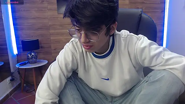 Snapshot of jhoellx chatting on 22, 3, 2025 jhoellx online show from 22, 3, 2025