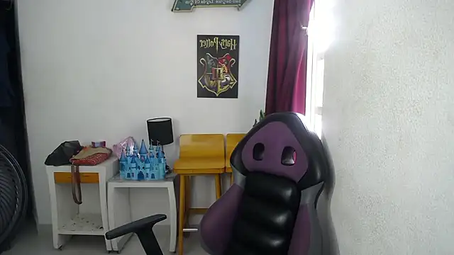 Snapshot of diabla_sexyboobs chatting on 16, 9, 2025 diabla sexyboobs online show from 16, 9, 2025