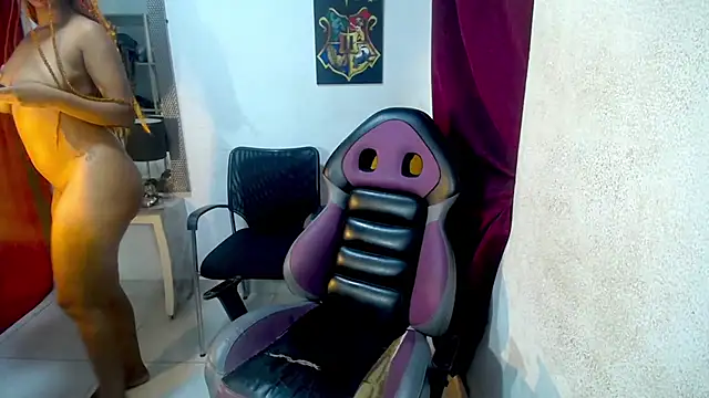 diabla sexyboobs online show from 17, 1, 2026