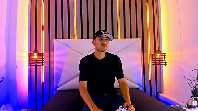 Liam crox online show from 15, 3, 2025