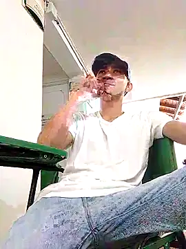 Liam crox online show from 17, 3, 2025