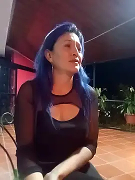 Snapshot of sophie_banger chatting on 10, 1, 2025 sophie banger online show from 10, 1, 2025