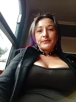 Snapshot of sophie_banger chatting on 29, 9, 2025 sophie banger online show from 29, 9, 2025