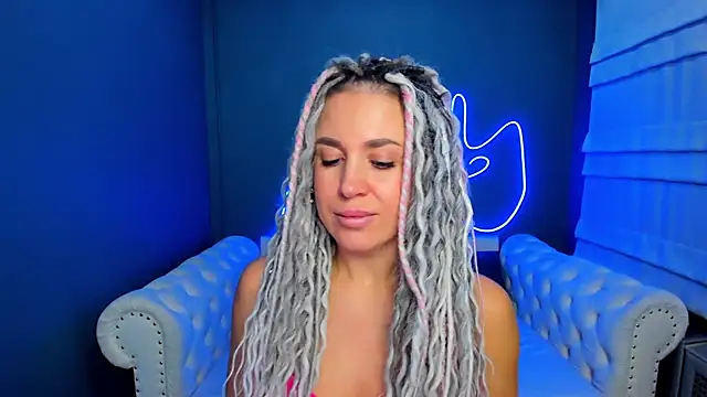 rock n roxy online show from 7, 11, 2025