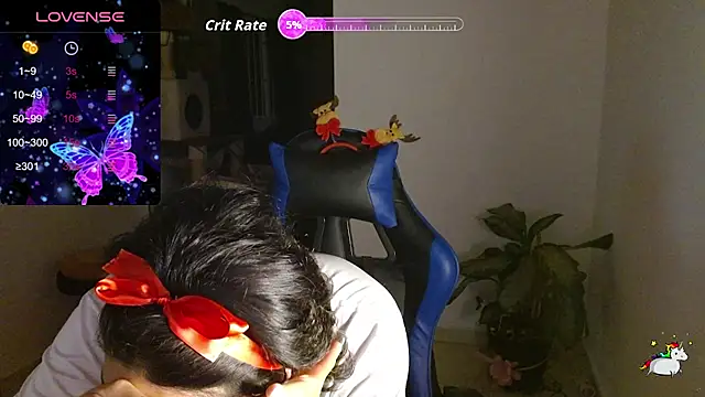 TRIXIE TANG28 online show from 16, 4, 2026