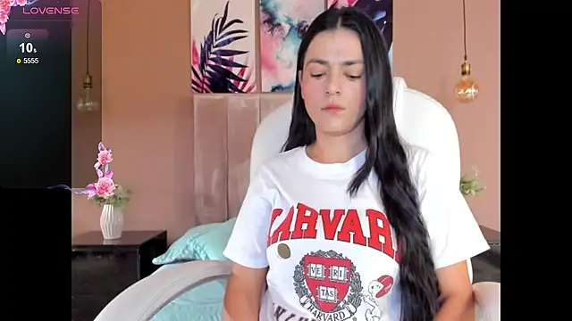 Snapshot of BellaClaiir chatting on 25, 11, 2025 BellaClaiir online show from 25, 11, 2025