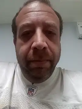 Snapshot of Exhibitionist040577 chatting on 20, 12, 2025 Exhibitionist040577 online show from 20, 12, 2025