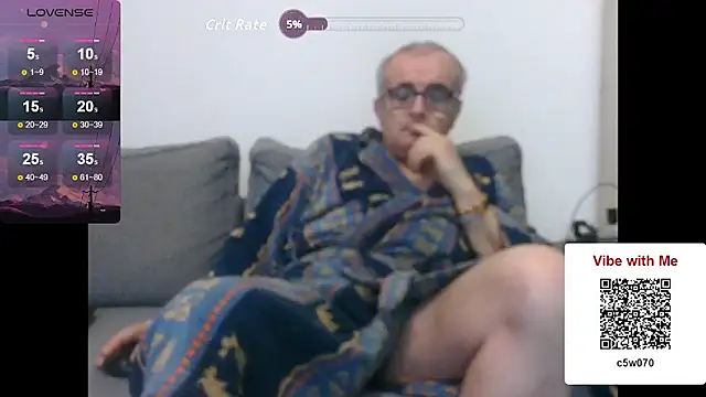 Snapshot of Bretoncool chatting on 16, 11, 2025 Bretoncool online show from 16, 11, 2025