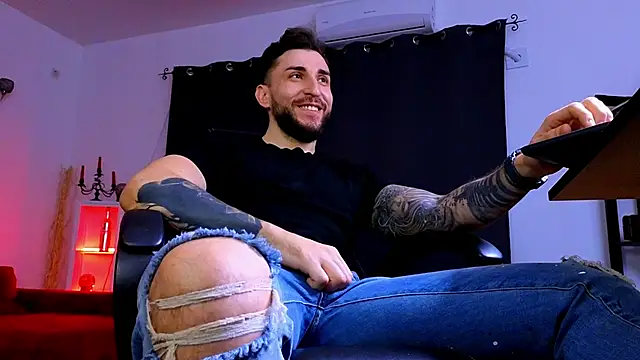 MightyAaron66 online show from 13, 2, 2026