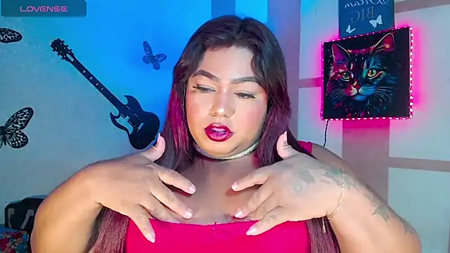 Snapshot of OpraxBellinda chatting on 8, 5, 2026 OpraxBellinda online show from 8, 5, 2026
