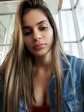 cuteluci  online show from 7, 1, 2025