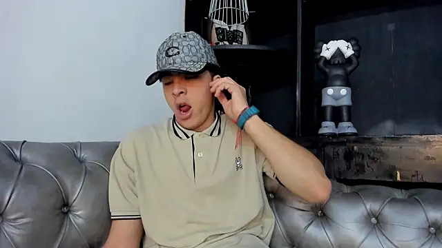 Snapshot of HeellBoy_ chatting on 29, 11, 2025 HeellBoy online show from 29, 11, 2025