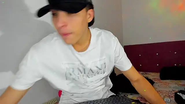 Snapshot of HeellBoy_ chatting on 6, 1, 2026 HeellBoy online show from 6, 1, 2026