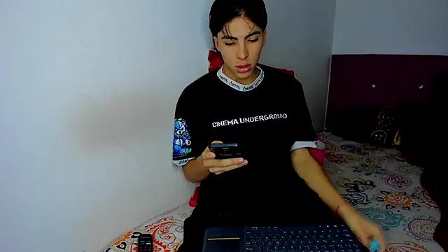 Snapshot of HeellBoy_ chatting on 21, 2, 2026 HeellBoy online show from 21, 2, 2026