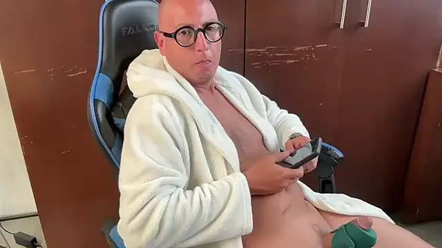 alanan881 online show from 11, 2, 2026