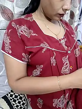 Snapshot of samitasharma chatting on 1, 2, 2025 samitasharma online show from 1, 2, 2025