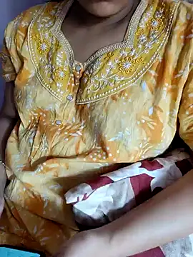 Snapshot of samitasharma chatting on 7, 2, 2025 samitasharma online show from 7, 2, 2025