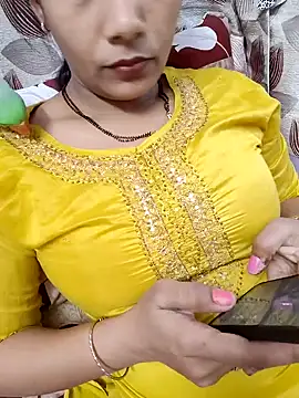 Snapshot of samitasharma chatting on 7, 2, 2025 samitasharma online show from 7, 2, 2025