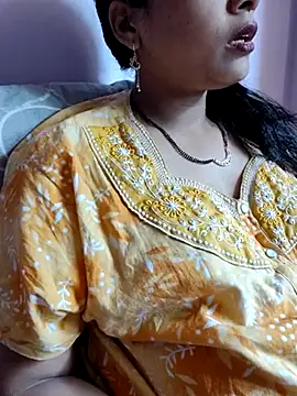 Snapshot of samitasharma chatting on 23, 2, 2025 samitasharma online show from 23, 2, 2025