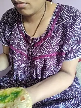 Snapshot of samitasharma chatting on 24, 2, 2025 samitasharma online show from 24, 2, 2025