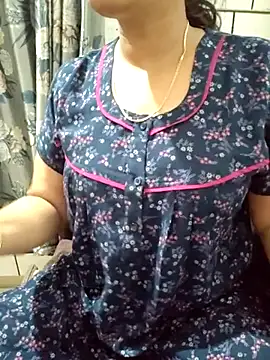 Snapshot of samitasharma chatting on 10, 3, 2025 samitasharma online show from 10, 3, 2025