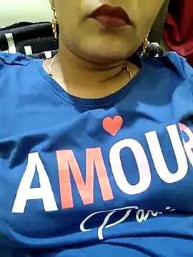 Snapshot of samitasharma chatting on 16, 3, 2025 samitasharma online show from 16, 3, 2025