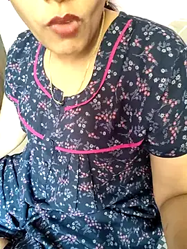 Snapshot of samitasharma chatting on 22, 3, 2025 samitasharma online show from 22, 3, 2025