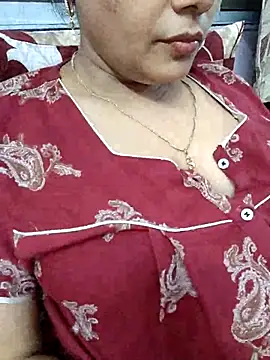 Snapshot of samitasharma chatting on 9, 9, 2025 samitasharma online show from 9, 9, 2025