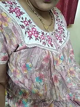 Snapshot of samitasharma chatting on 28, 9, 2025 samitasharma online show from 28, 9, 2025