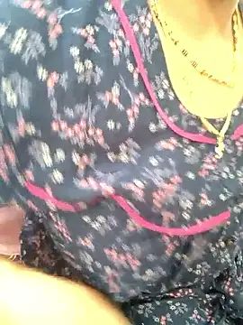 Snapshot of samitasharma chatting on 6, 10, 2025 samitasharma online show from 6, 10, 2025