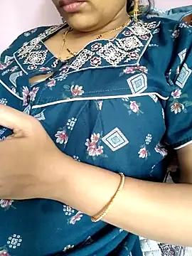 Snapshot of samitasharma chatting on 23, 10, 2025 samitasharma online show from 23, 10, 2025