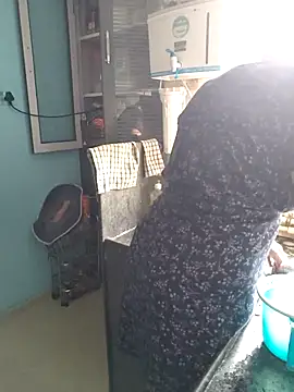 Snapshot of samitasharma chatting on 26, 10, 2025 samitasharma online show from 26, 10, 2025