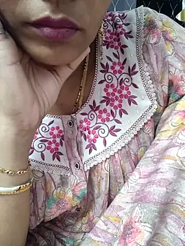 Snapshot of samitasharma chatting on 27, 10, 2025 samitasharma online show from 27, 10, 2025