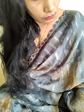 Snapshot of samitasharma chatting on 17, 11, 2025 samitasharma online show from 17, 11, 2025