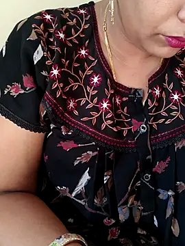 Snapshot of samitasharma chatting on 25, 3, 2026 samitasharma online show from 25, 3, 2026